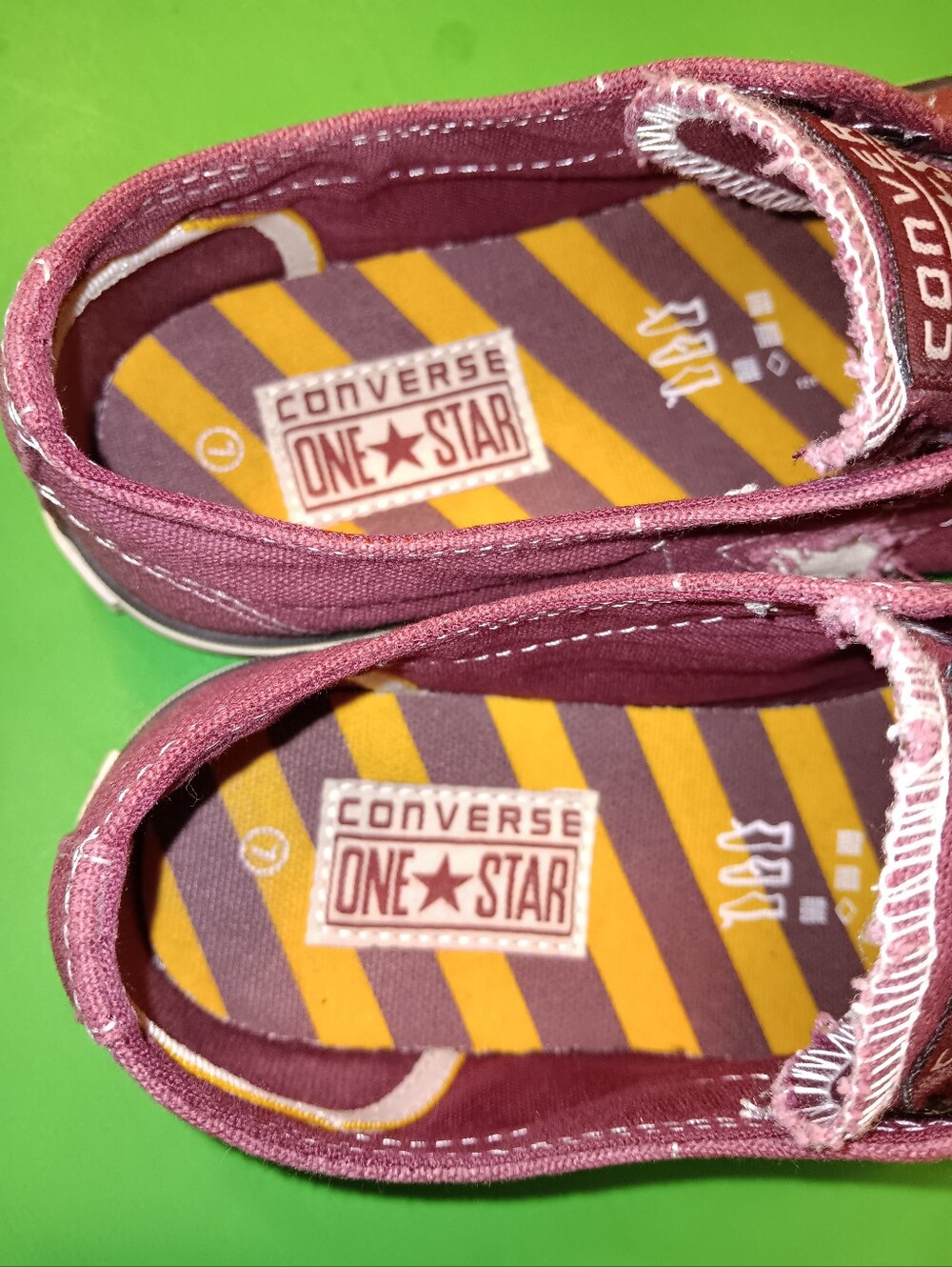 Converse One Star Sneakers/Shoes Preowned Burgundy Color Women's Size 7 - Picture 5 of 12
